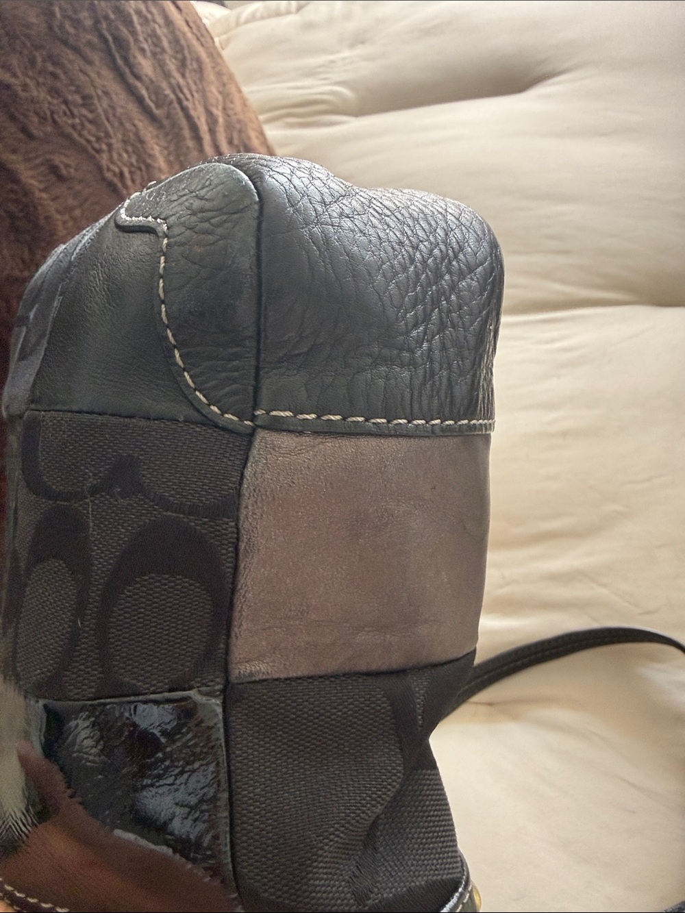 Rare Coach patchwork crossbody🖤 - Picture 5 of 10